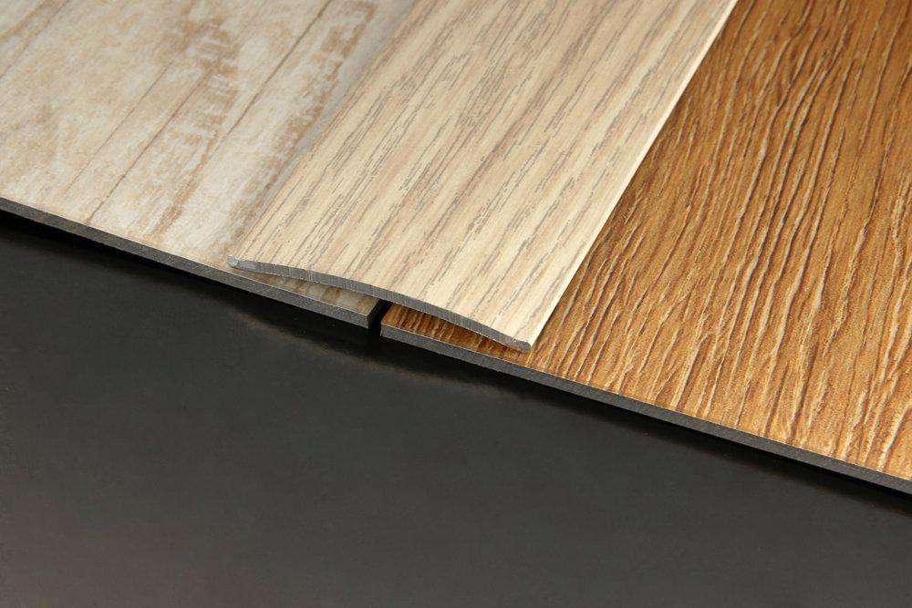 Профиль стыкоперекрывающий ПС 04.900.089 клен беленый