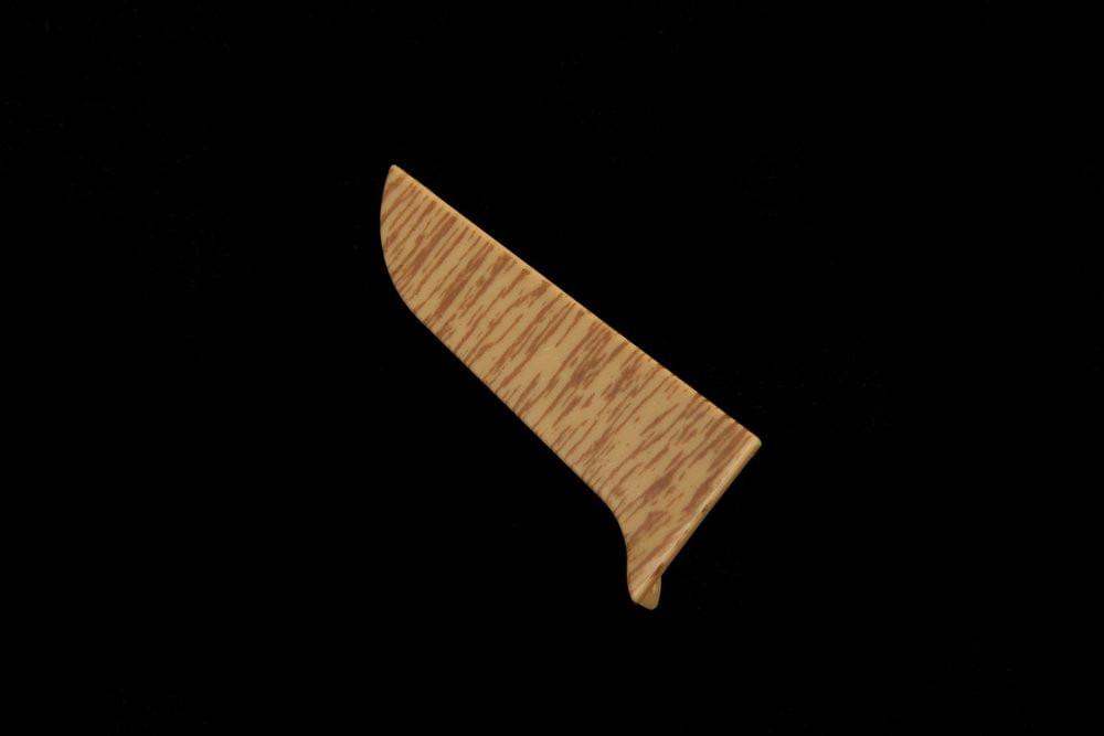 307  Заглушка Лидер правая  Z0