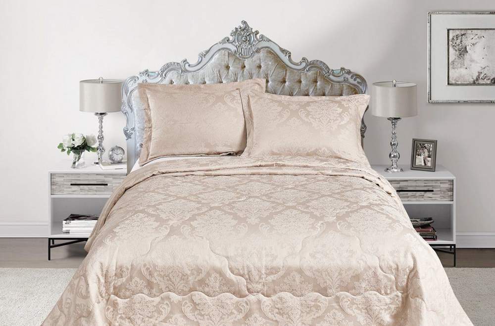 CLEO Покрывало Agata 002 240х260+2 нав.50х70 бежевый