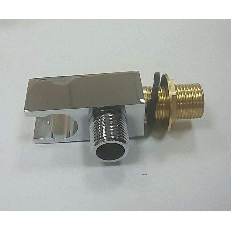 Штуцер  DC9041 с держателем д/лейки (металл)