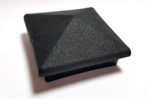 Заглушка внутр.для квадратных труб 60*60 "кровельный домик"черная