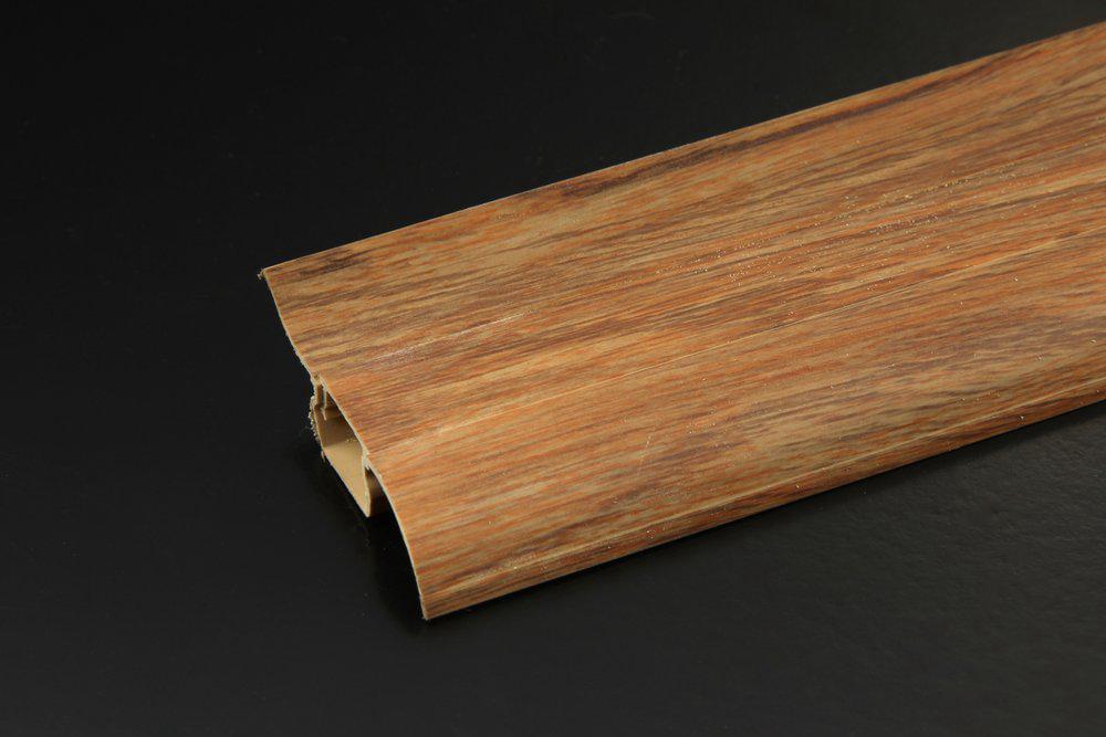 814    Плинтус 58мм Дуб колониальный WIMAR