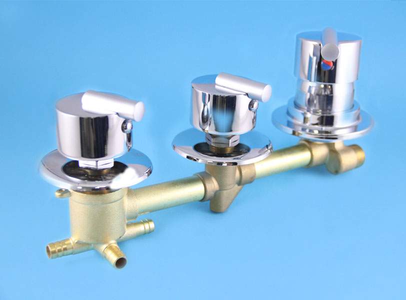 Смеситель  DC6503  реж.4 хомут