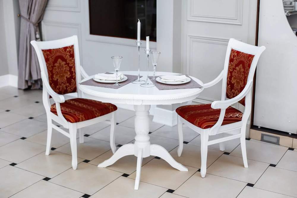 Стол Восток-1  белый 1000(1300)х800 Н 770 массив бука