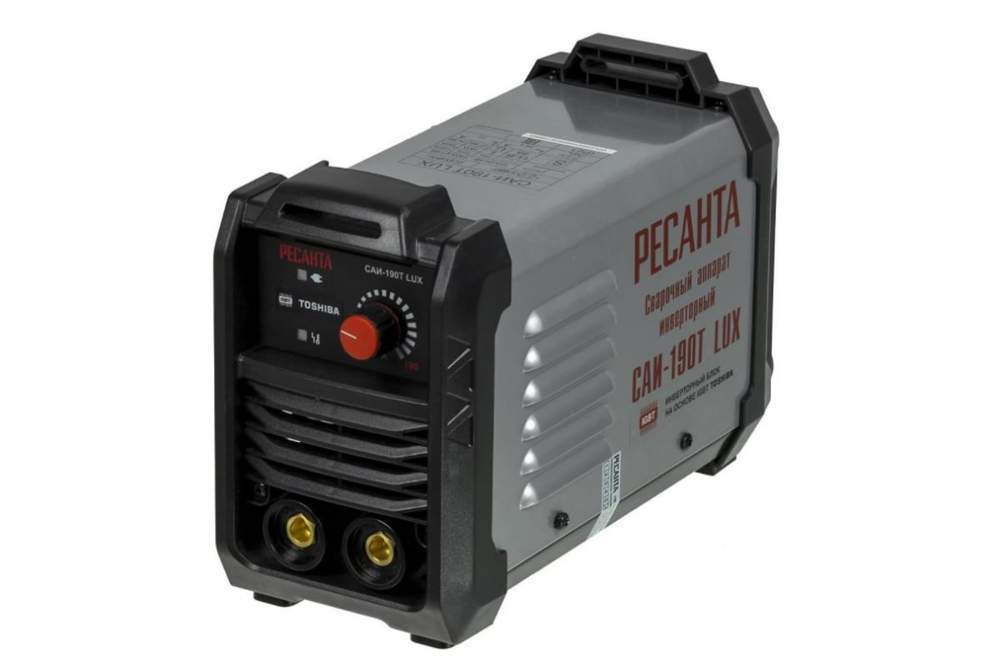 Сварочный аппарат инверт. РЕСАНТА САИ 190Т LUX 