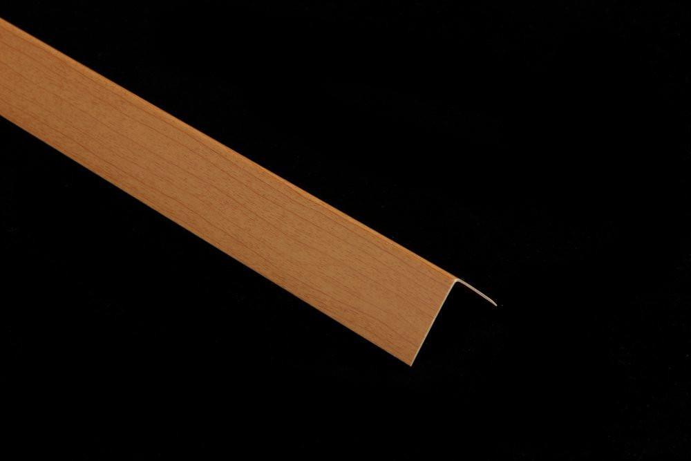 Уголок Идеал  15х15  2,7м  Вишня