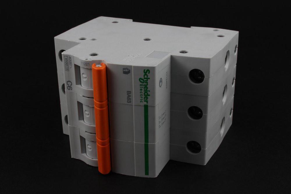 Авт.выкл. 3п ВА-63 С  6А 11221/84025