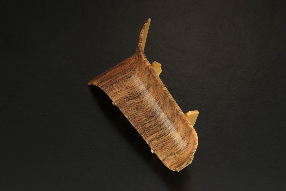 806    Угол внутренний 58мм Дуб скальный WIMAR