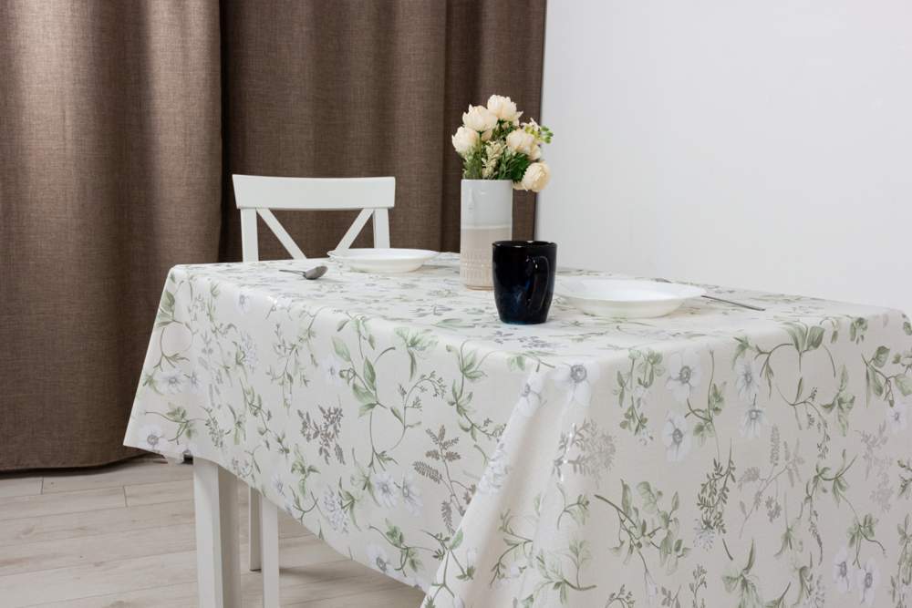 Клеенка ПВХ без основы Meiwa Wild Flowers 137см 13396