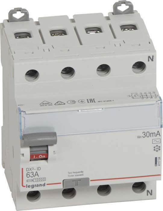 Дифавтомат  Legrand  DX3 4П  C50A  30МА-АС  6kA 7мод  411191