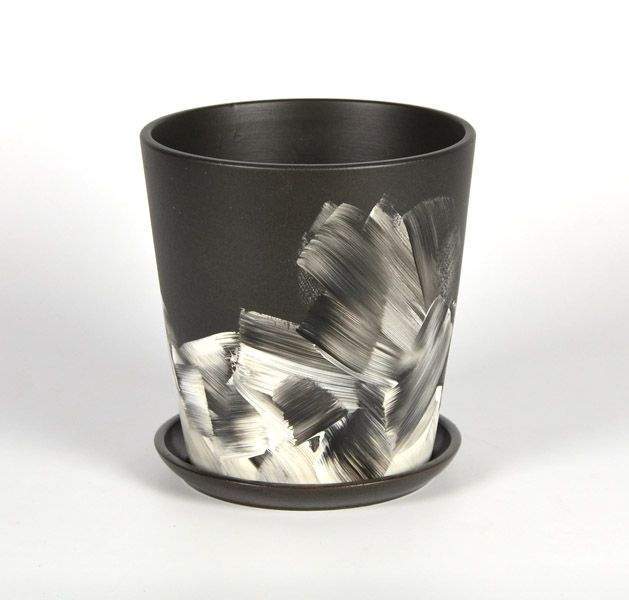 Горшок  Конус Палитра черная №4 (D18) 2,6л СД026