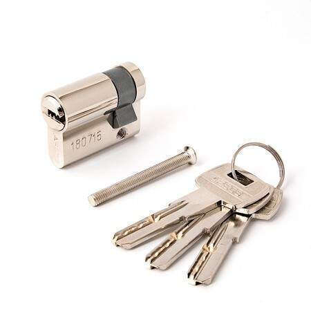 Ц.М Apecs SM-40-Cam/R-NI