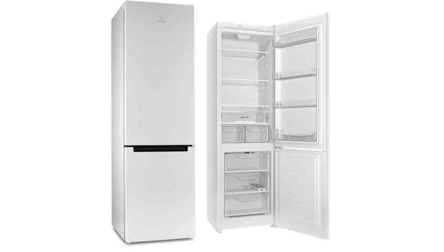 Холодильник Indesit  DF 4180 W FNF белый