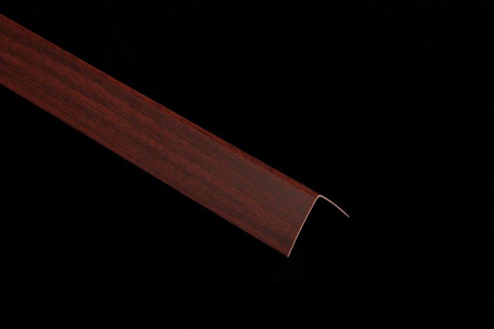 Уголок Идеал  20х20  2,7м  Махагон