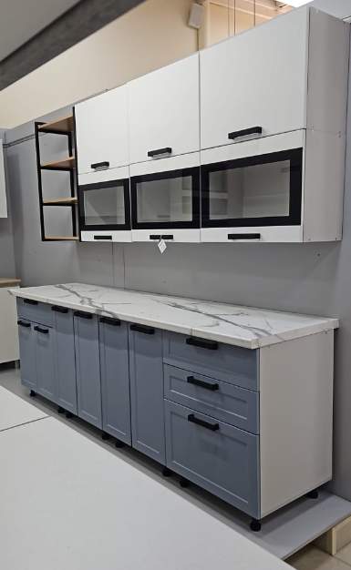 Кухня Квадро 2,4 м Лунный свет/белый/серый+столеш.38  Мрамор белый