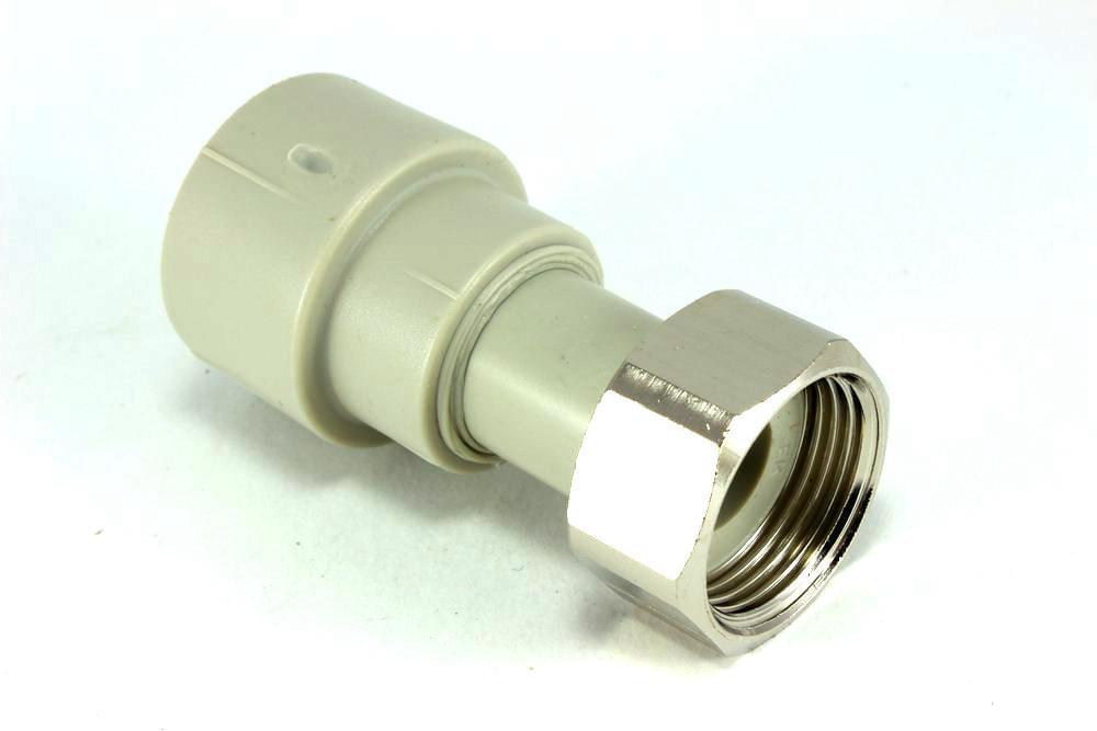 Муфта с накидной гайкой  25х3/4  Ekoplastik