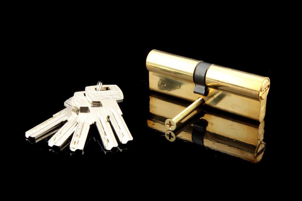 Ц.М Apecs Premier RT-90-G