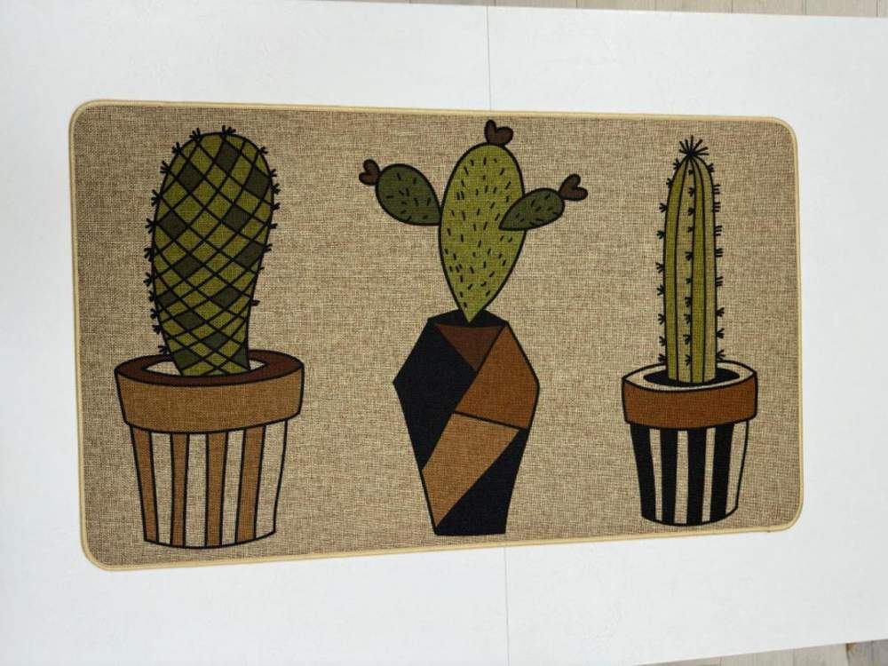 Коврик батистовый  45х75  Кактусы