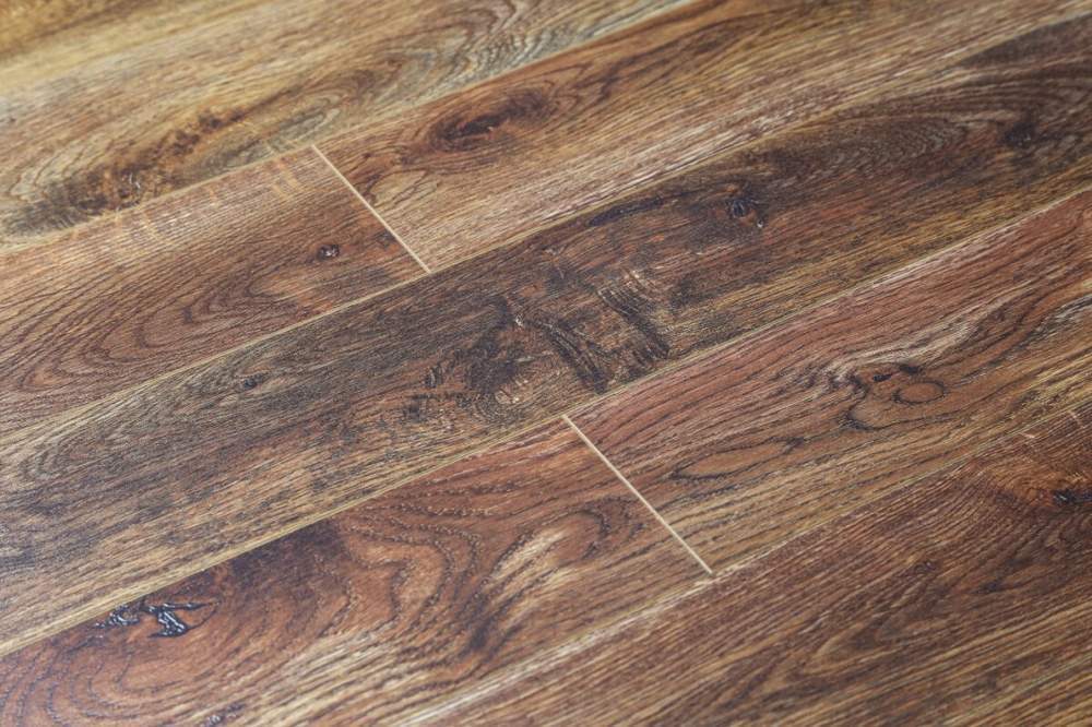 Ламинат "Madera Mini SD №23 Дуб Орландо" 1уп.-2,3085м2/30шт. 810*95*12мм
