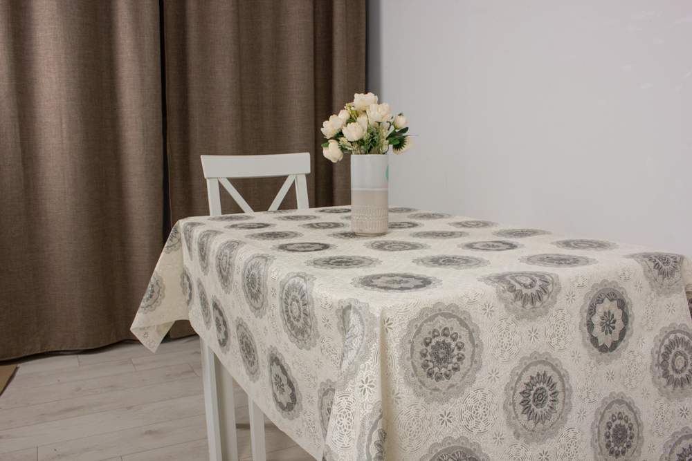 Клеенка ПВХ без основы Lace Print 137см бежевая CYM-209k-2/14914