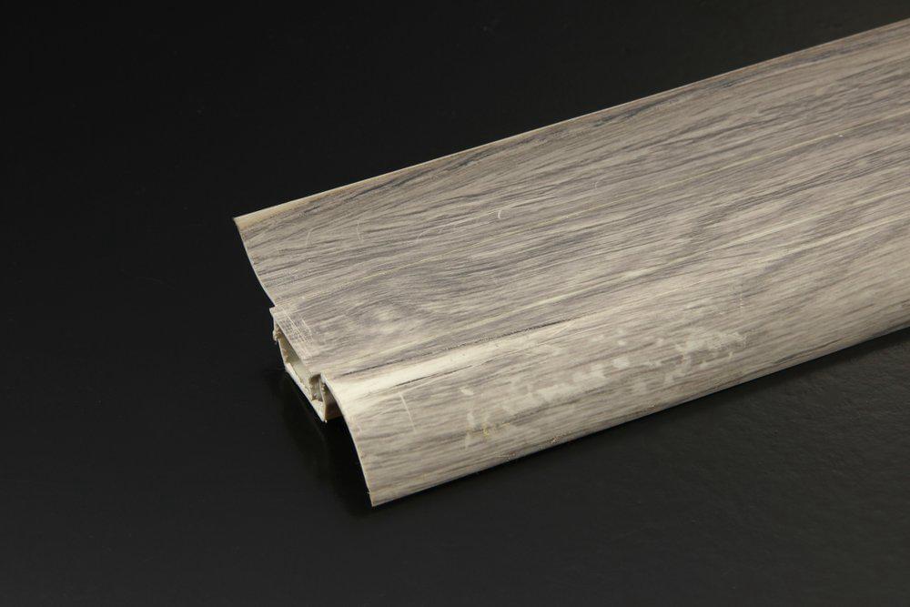 822    Плинтус 58мм Дуб альба WIMAR