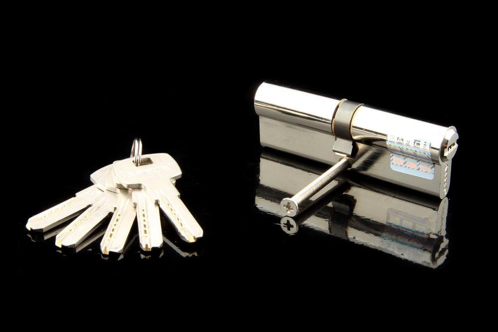 Ц.М Apecs SM-90-Z-NI