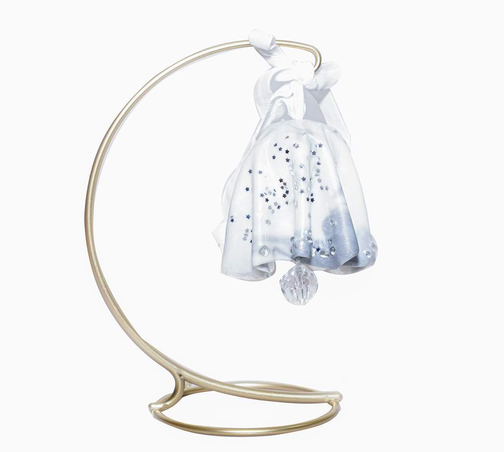 Колокольчик белый с серебром 10см