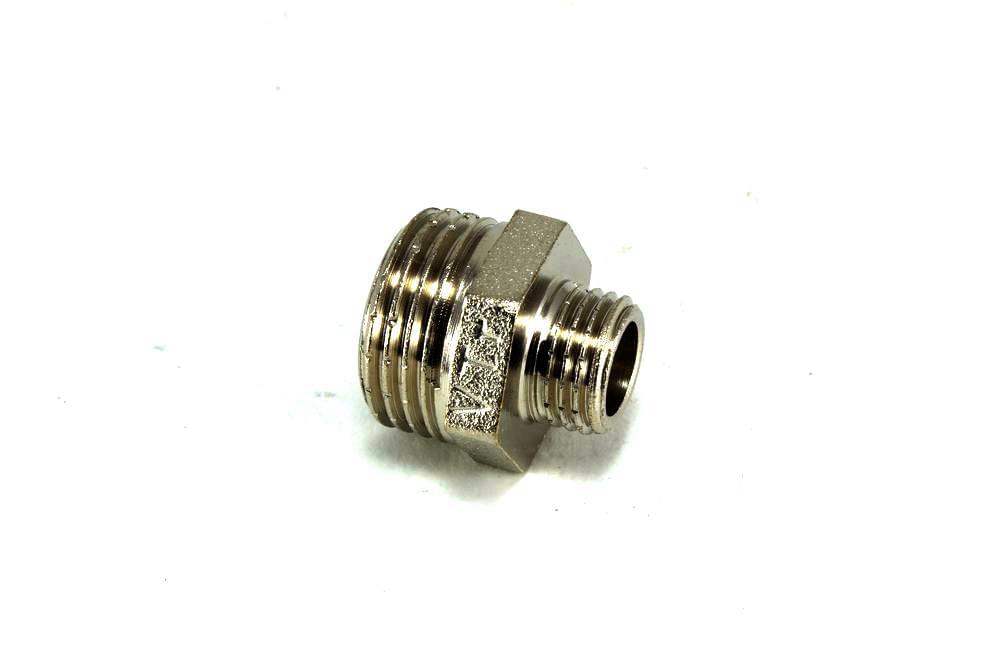 Ниппель перех. 1/2" х 1/4  хром  VTr.580.N.0402