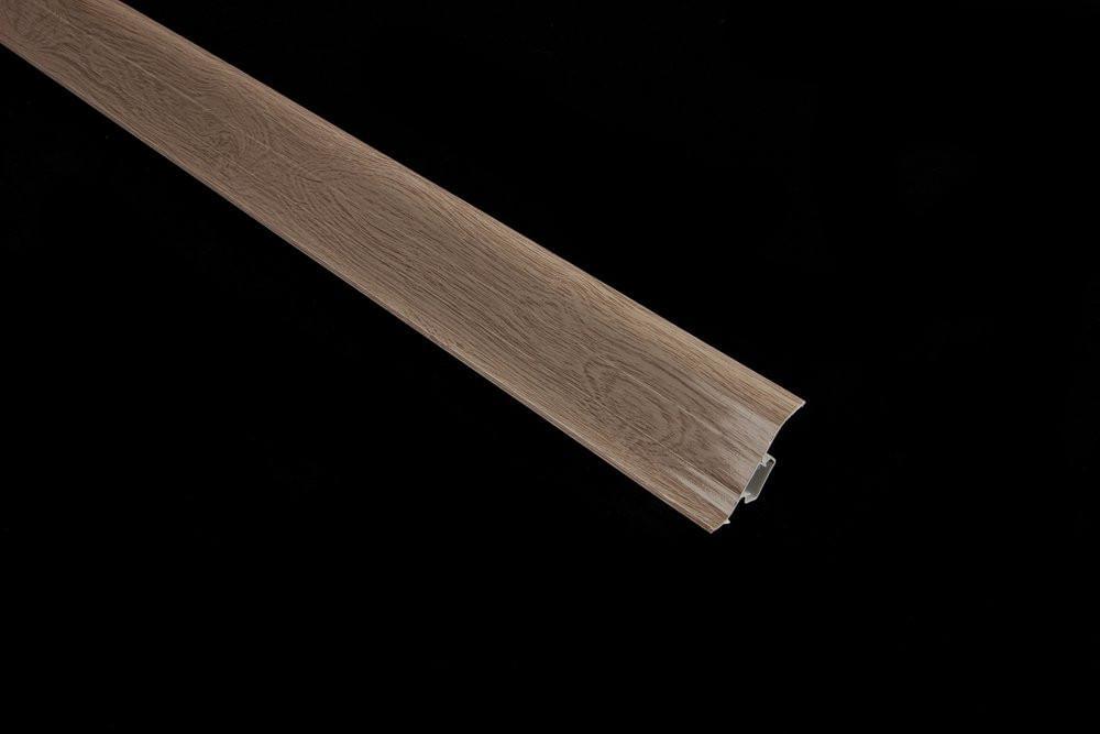 320  Плинтус н/п Лидер  62мм/24мм Дуб темно-серый