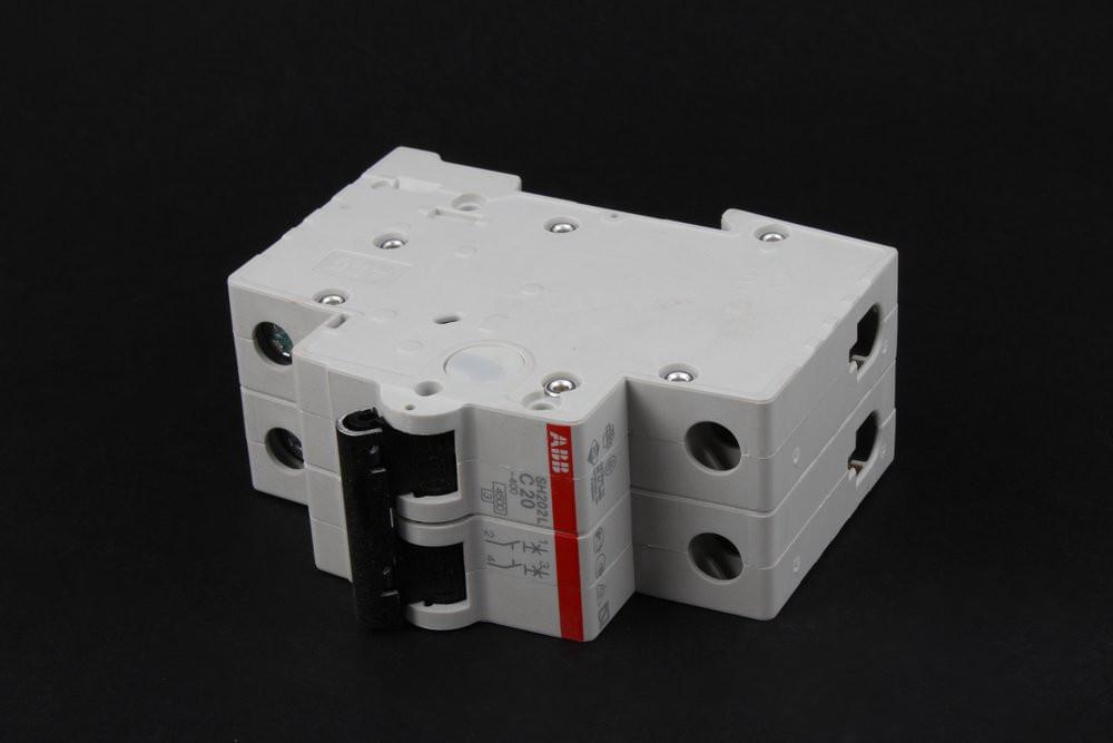 Выкл.авт. ABB SH202L 2P 20A (C) 4,5kA   (SH202L C20)