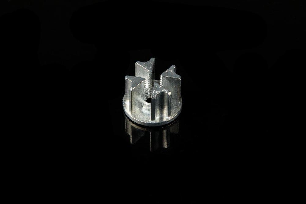 Втулка упорная сегм.с резьбой ВУс-258