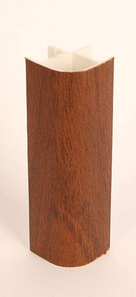 Угол д/цоколя универс 90  ПВХ H-100мм №3  Орех итальянский