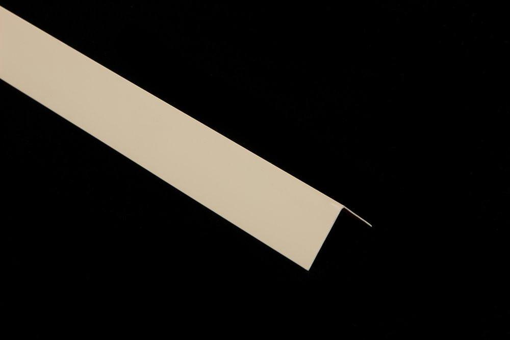 Уголок Идеал  15х15  2,7м  Слоновая кость