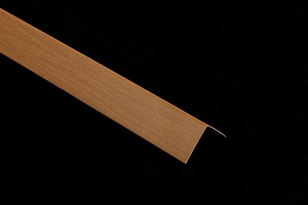 Уголок Идеал  20х20  2,7м  Бук