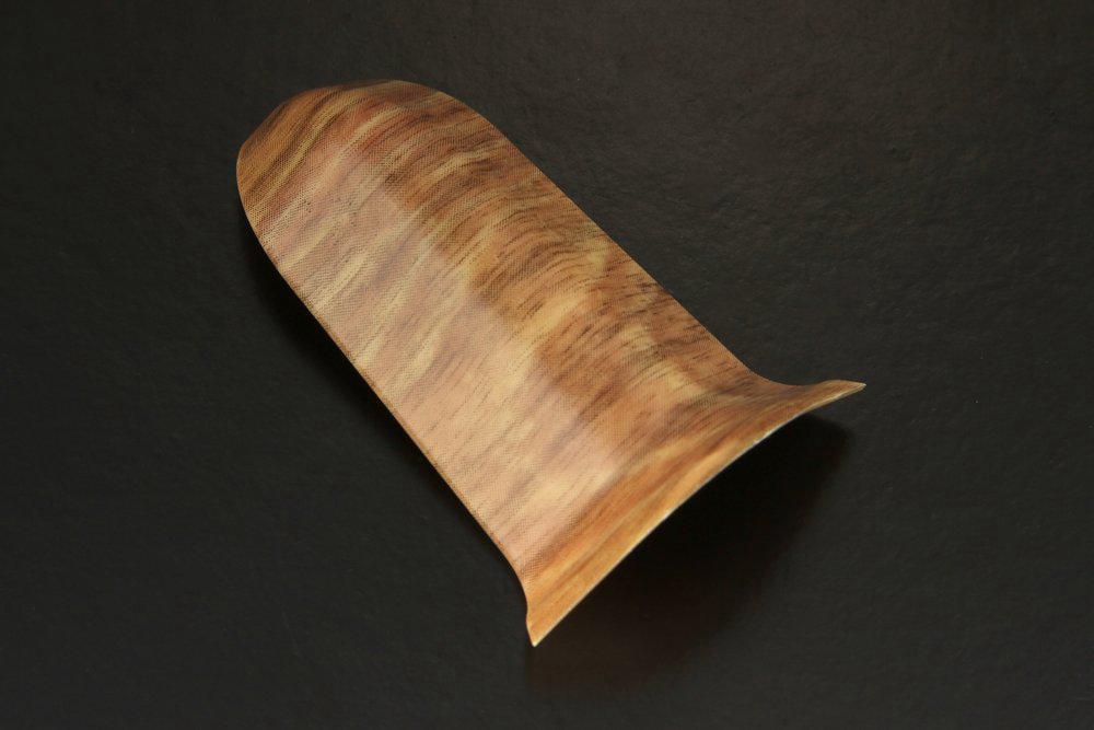 821    Угол наружный 58мм Дуб робеалис WIMAR