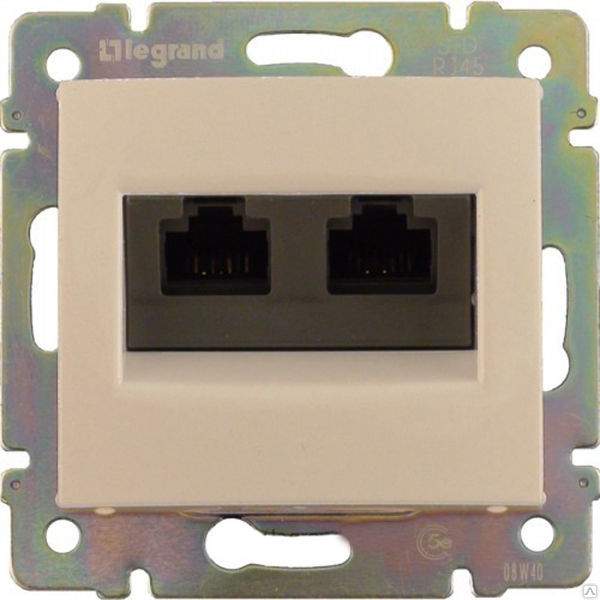 Розетка CARIVA 2-ая компьют.сл.кость. RJ45 UTP Кат.6  773742