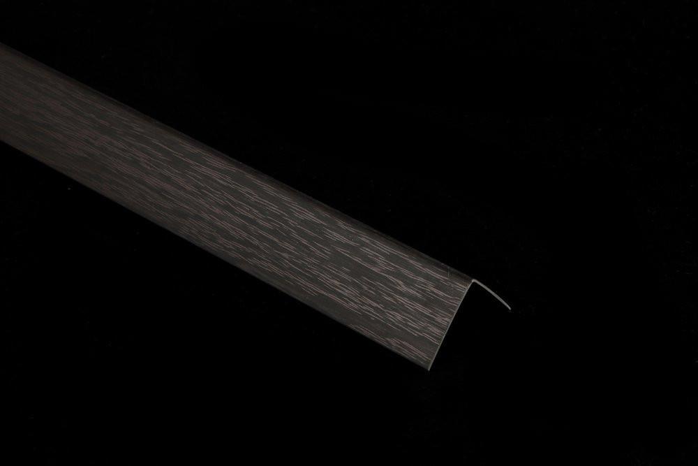 Уголок Идеал  30х30  2,7м  Венге Черный