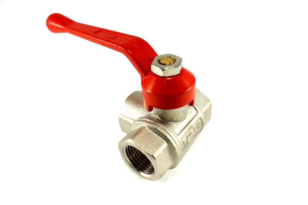 Кран шар. трехходовый L-обр. 1/2" (VT.360.N.04)
