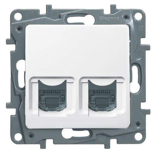 Розетка Etika тел.+комп. бел. RJ11+ RJ45 5кат UTP  672252