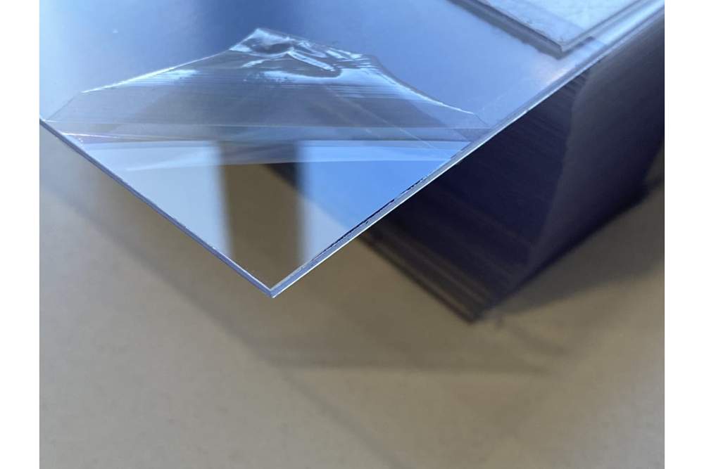 Стекло защитное прозрачное поликабон. р.133х114  65-988